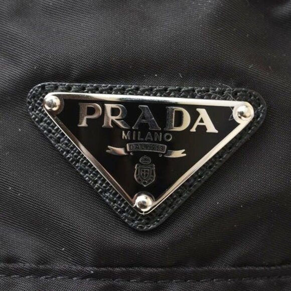 Prada Hat Beret Re-Nylon Triangle Logo Black main image 9